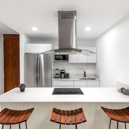 Trendy 1 Bedroom Apartment In Cruz Con Mar Brand New Building Playa del Carmen Bagian luar foto