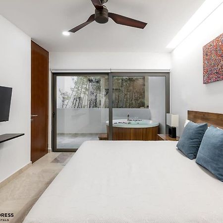 Trendy 1 Bedroom Apartment In Cruz Con Mar Brand New Building Playa del Carmen Bagian luar foto