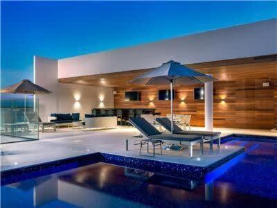 Trendy 1 Bedroom Apartment In Cruz Con Mar Brand New Building Playa del Carmen Bagian luar foto