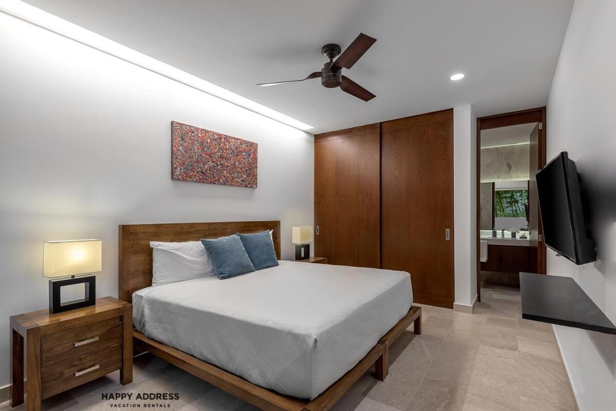 Trendy 1 Bedroom Apartment In Cruz Con Mar Brand New Building Playa del Carmen Bagian luar foto