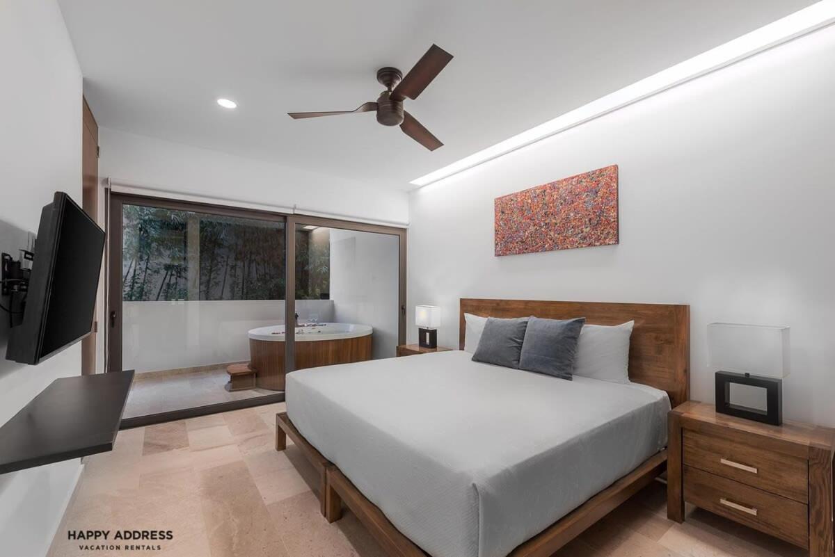 Trendy 1 Bedroom Apartment In Cruz Con Mar Brand New Building Playa del Carmen Bagian luar foto